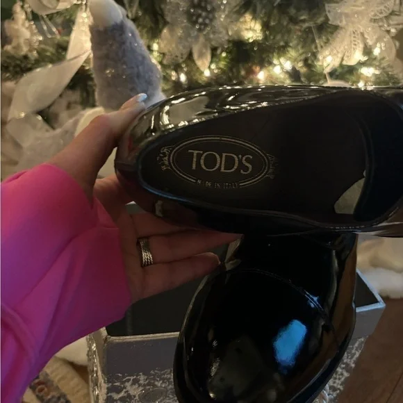 🔥Tod’s Lace Up Black Patent Leather Shoe’s Men’s Size 11 Tod’s Stamped Monogram - Picture 3 of 7